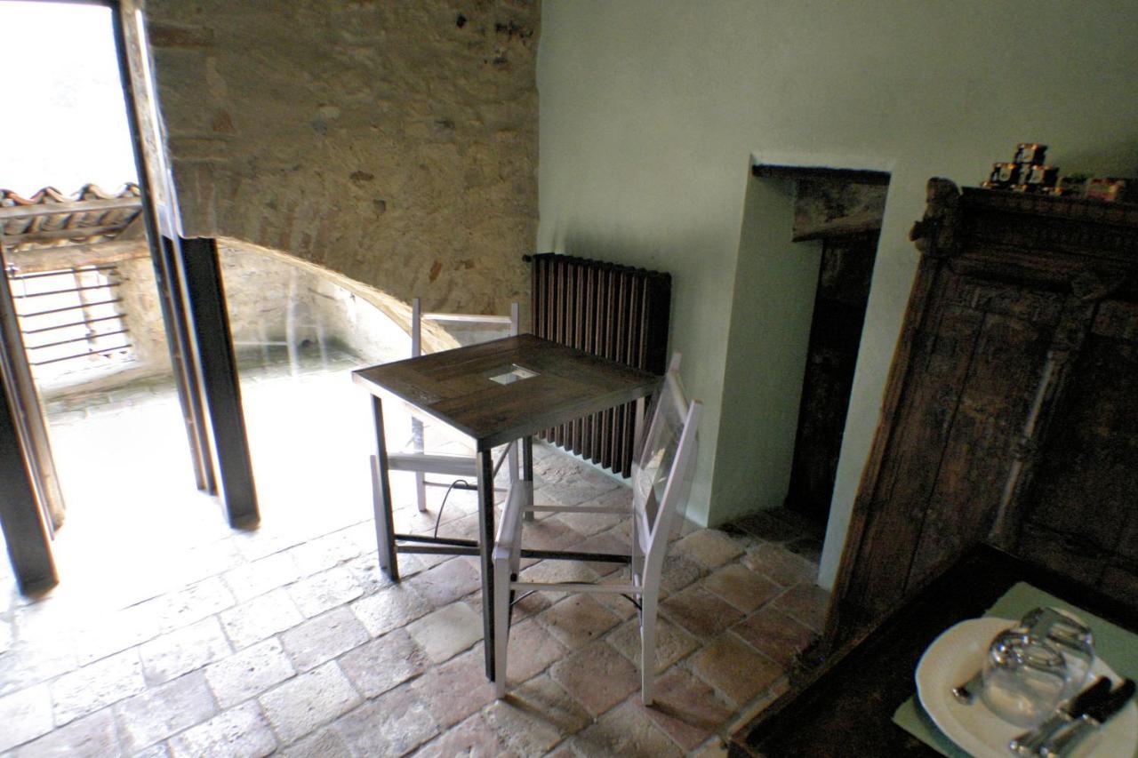 Le Case Della Saracca Monforte D'Alba Exterior photo